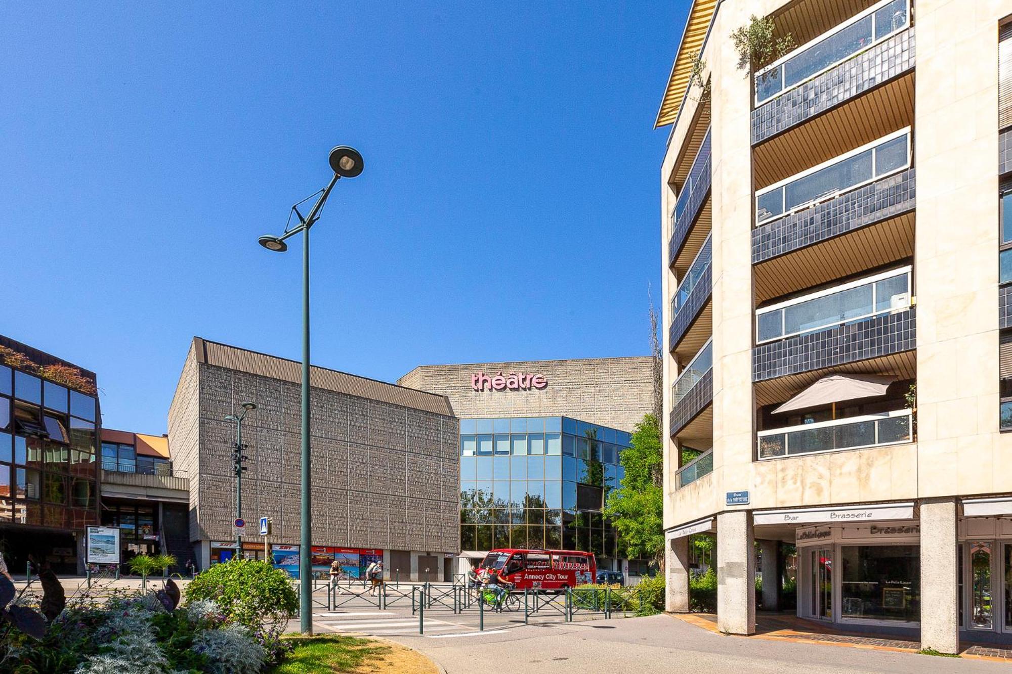 Appartement Moderne Au Coeur D'Annecy - A Deux Pas Du Lac Et De La Vieille Ville Exterior photo
